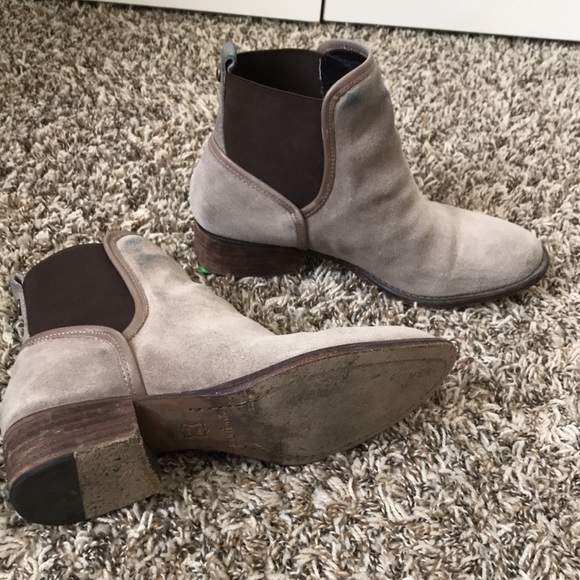 Donald J Pliner suede Chelsea boots - Picture 3 of 7